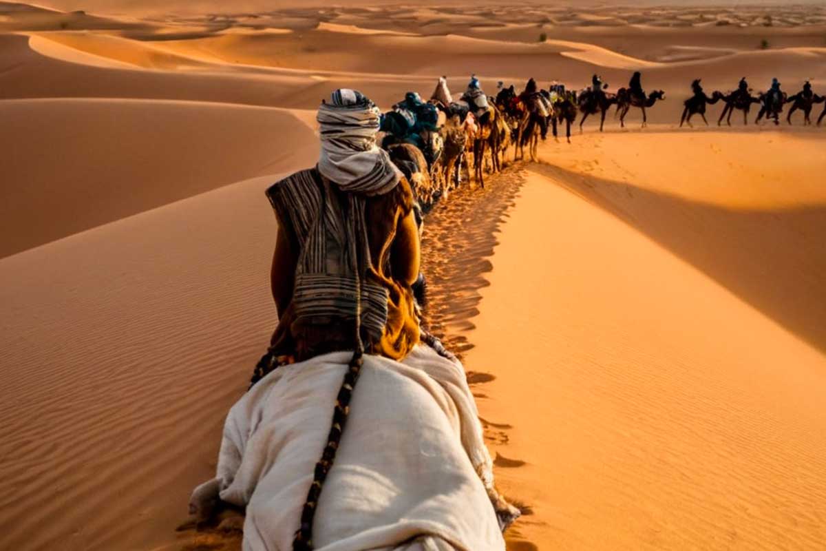 Désert de Merzouga pour une excursion en groupe lors d’un voyage incentive au Maroc